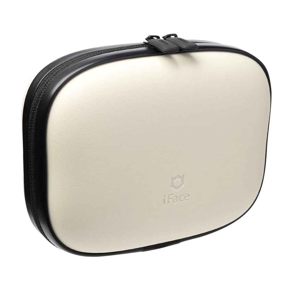 First Class Multi Pouch - Image 3