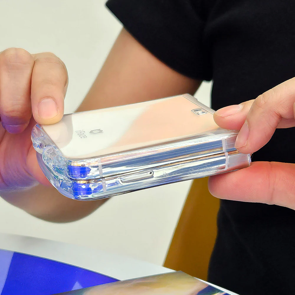 Look in Clear Hybrid Standard <b>for Galaxy Z Flip5</b> - Image 4